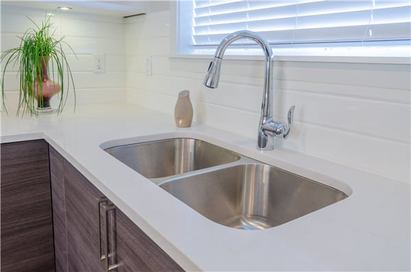 stainless steel sink