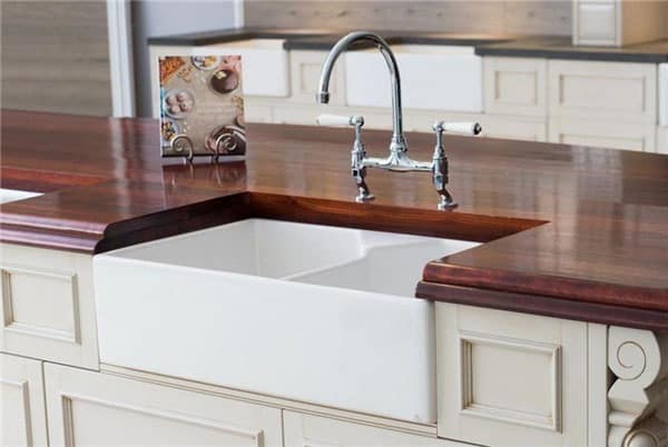 Farmhouse Kitchen Sinks