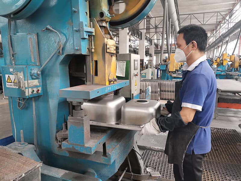 Press Sink Manufacturing Process